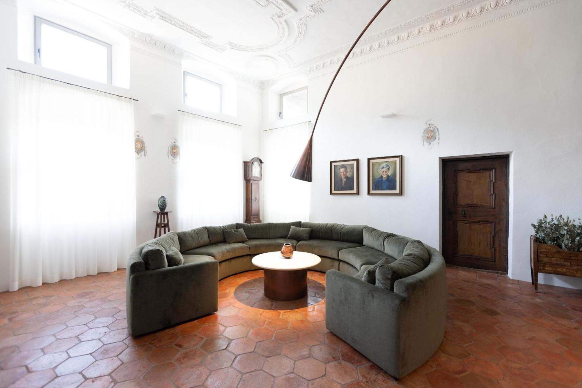 Ansitz Layshof Apartment Turm Мерано Екстериор снимка