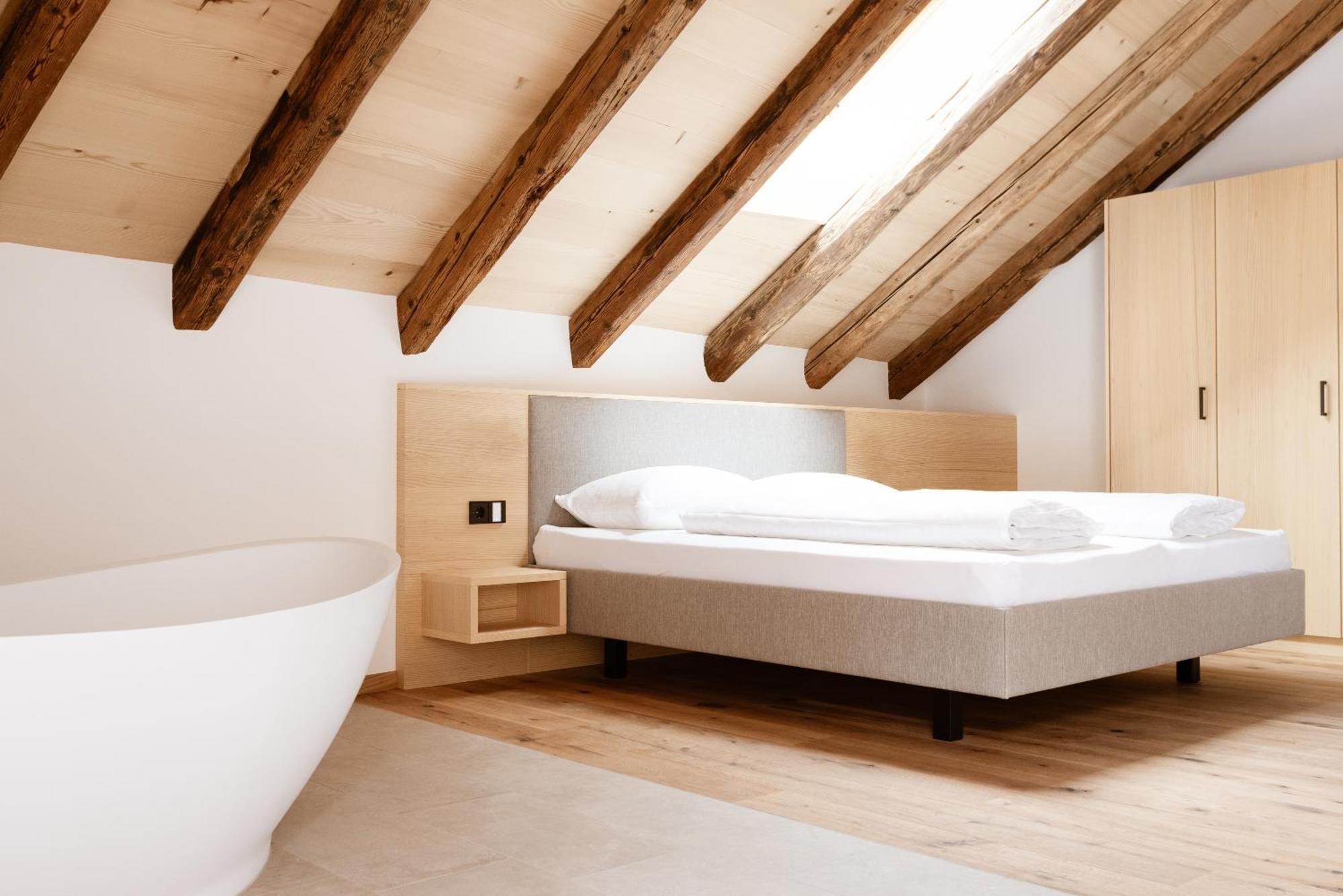 Ansitz Layshof Apartment Turm Мерано Екстериор снимка